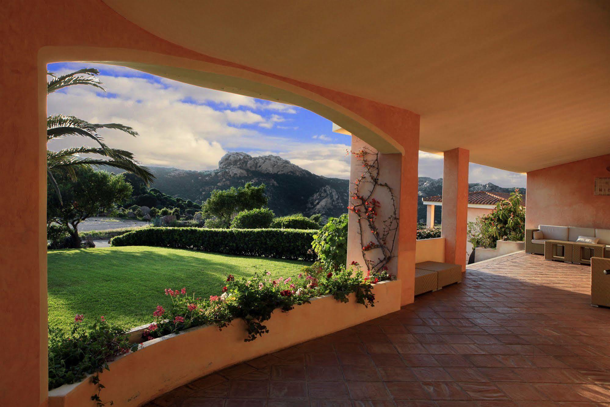 Hotel Micalosu Cannigione